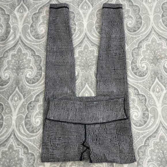 Womens Lululemon Wunder Under Pant - Picture 4 of 6